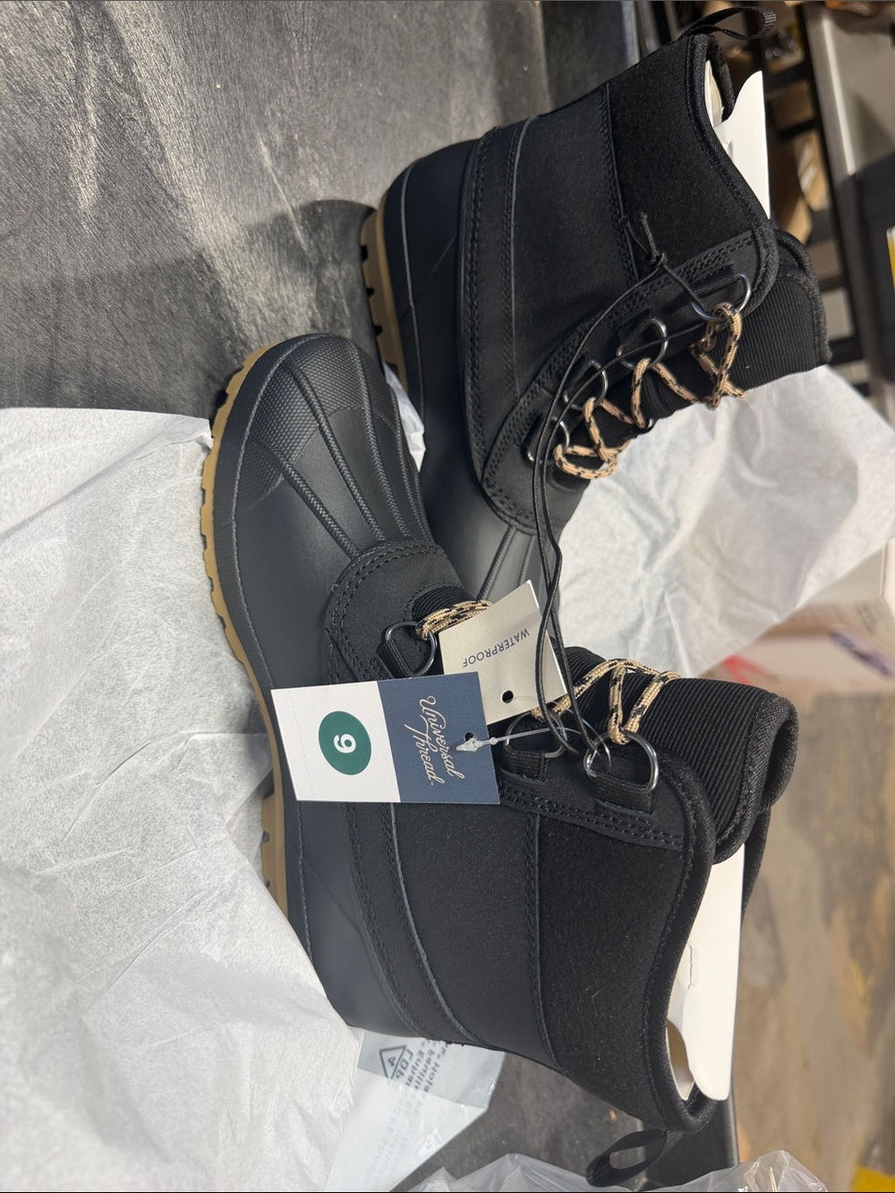 Universal Thread Black and Tan Women's Winter Duck Boots waterproof 9